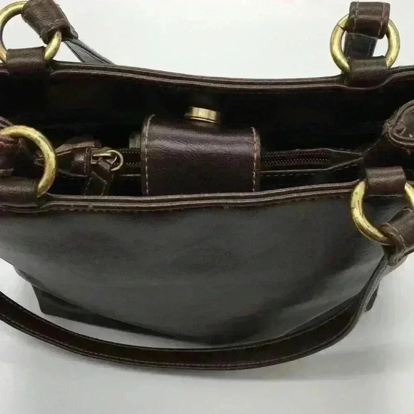 LIKE new shoulder bag with decorative cut … - Picture 5 of 6